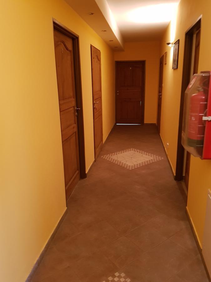 Roadway Hostel Kielce Exterior photo